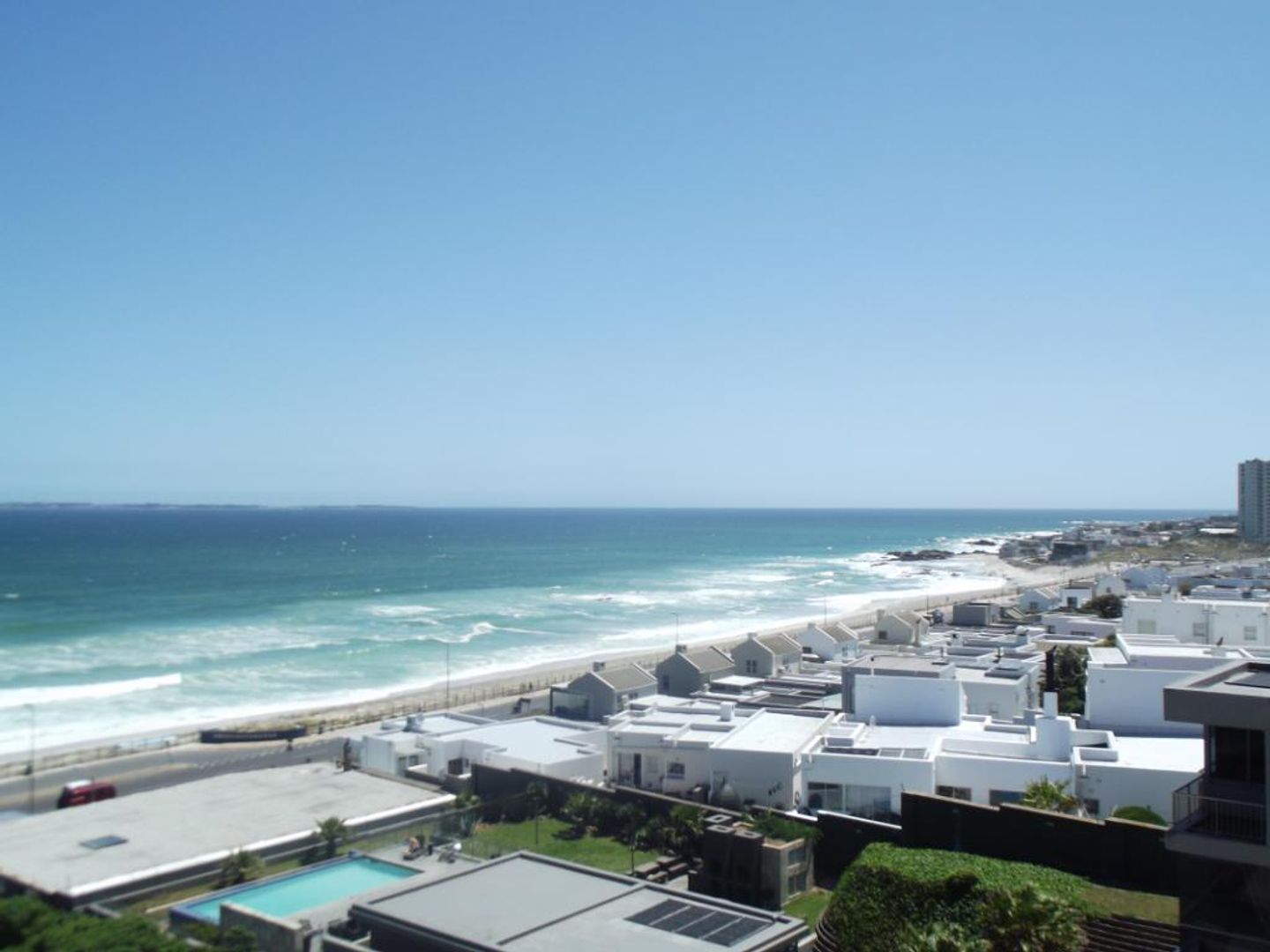 2 Bedroom Property for Sale in Bloubergrant Western Cape